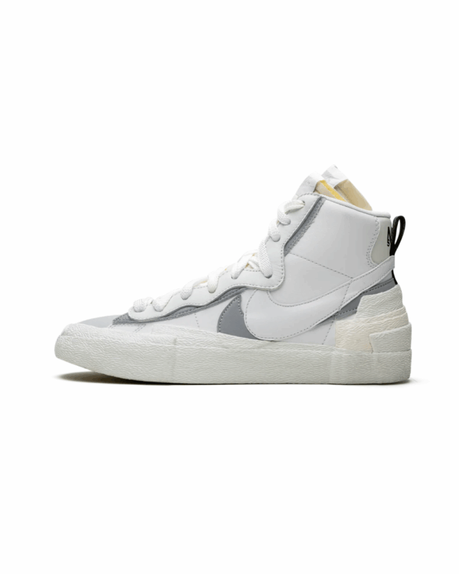 BLAZER MID x SACAI "Triple White"