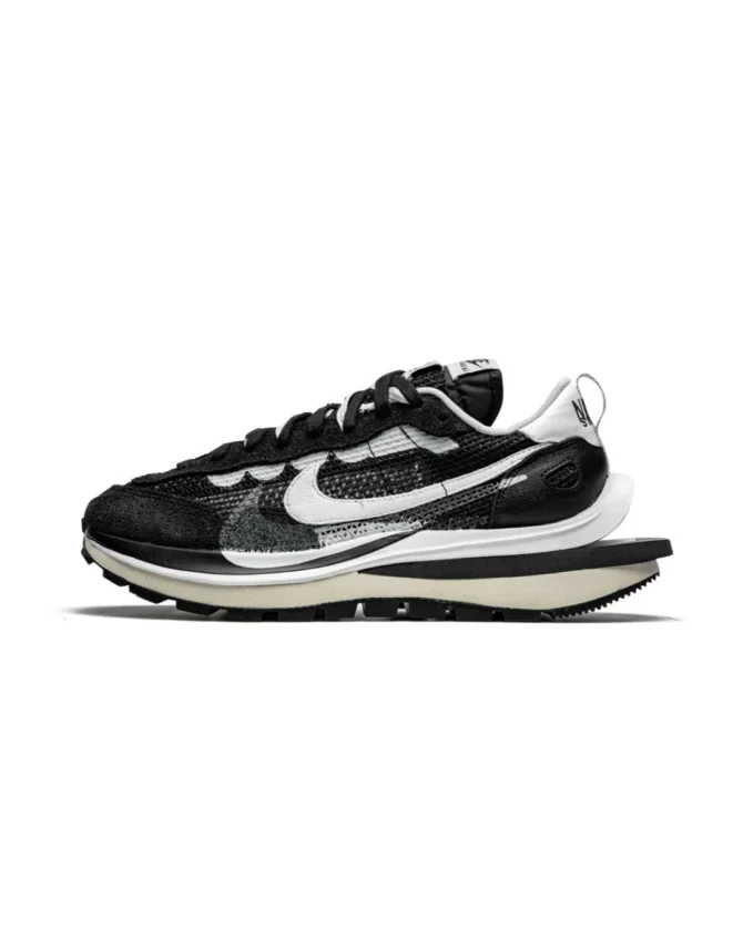 AIR MAX VAPORWAFFLE "Sacai - Black White"