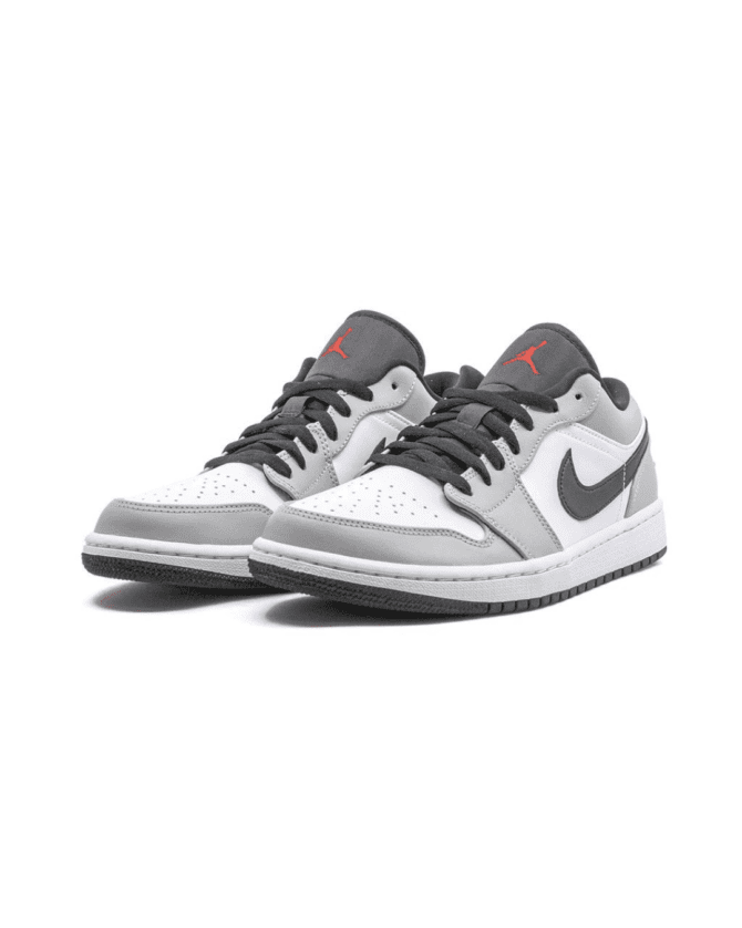 Air Jordan 1 Low "Light Smoke Grey" - Görsel 2