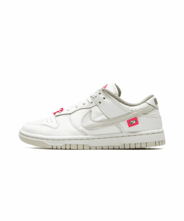Dunk Low "Pink Bling"